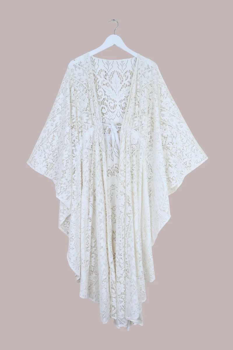 Carlotta Butterfly Robe in Florida White Lace - Free Size