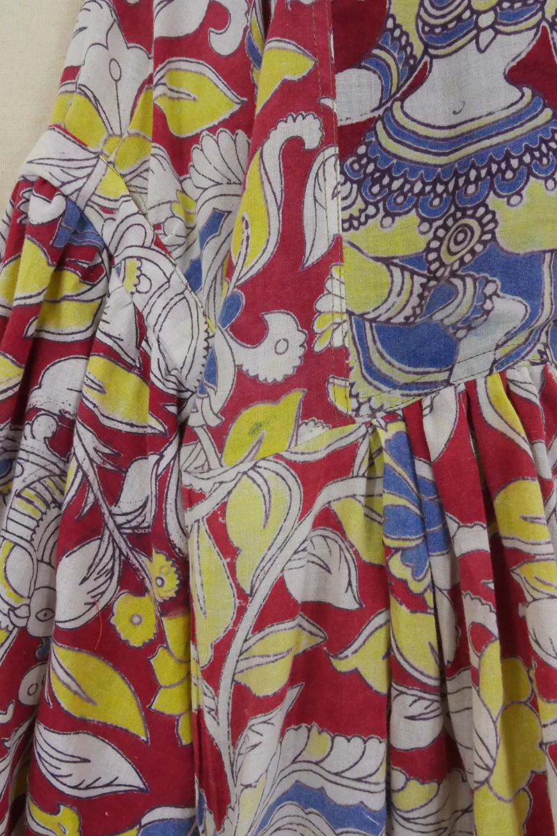 Daisy Smock Top - Claret Red Dancers & Birds - Vintage Cotton - Size XS - Image 3