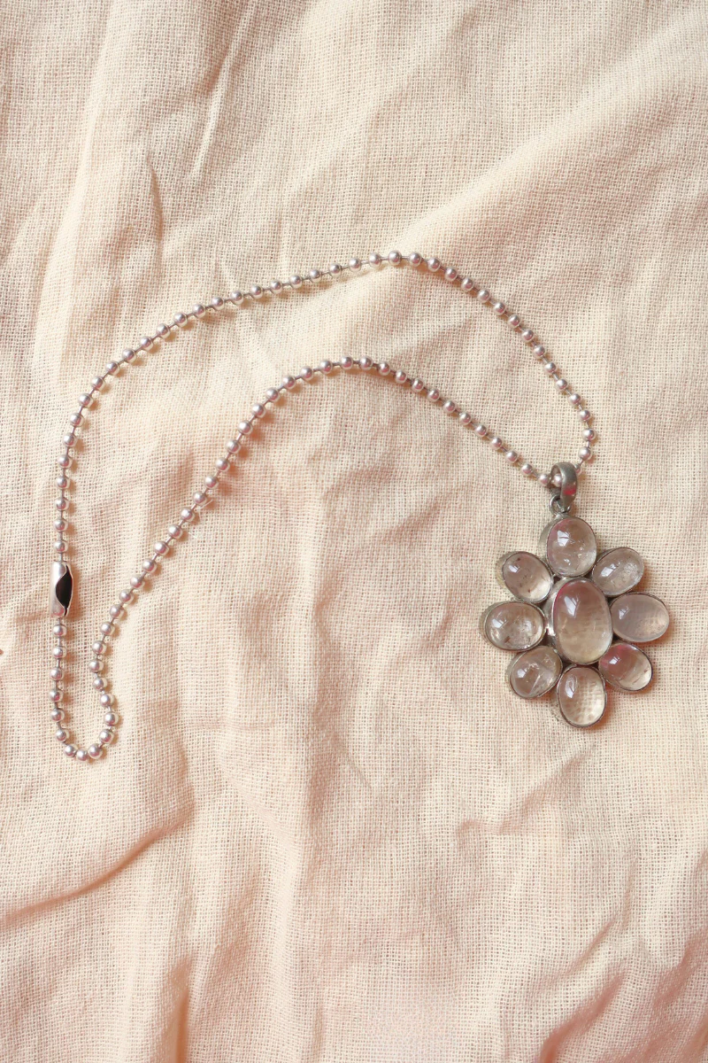 Esmerelda Pendant Necklace in Silver with White Quartz Crystal - Image 2