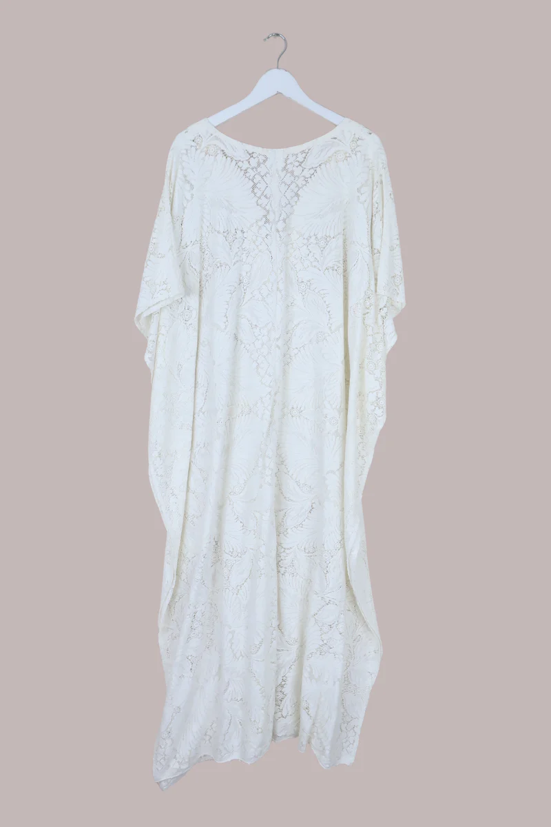 Frida Kaftan Dress in Lily Cream Lace - Free Size - Image 3