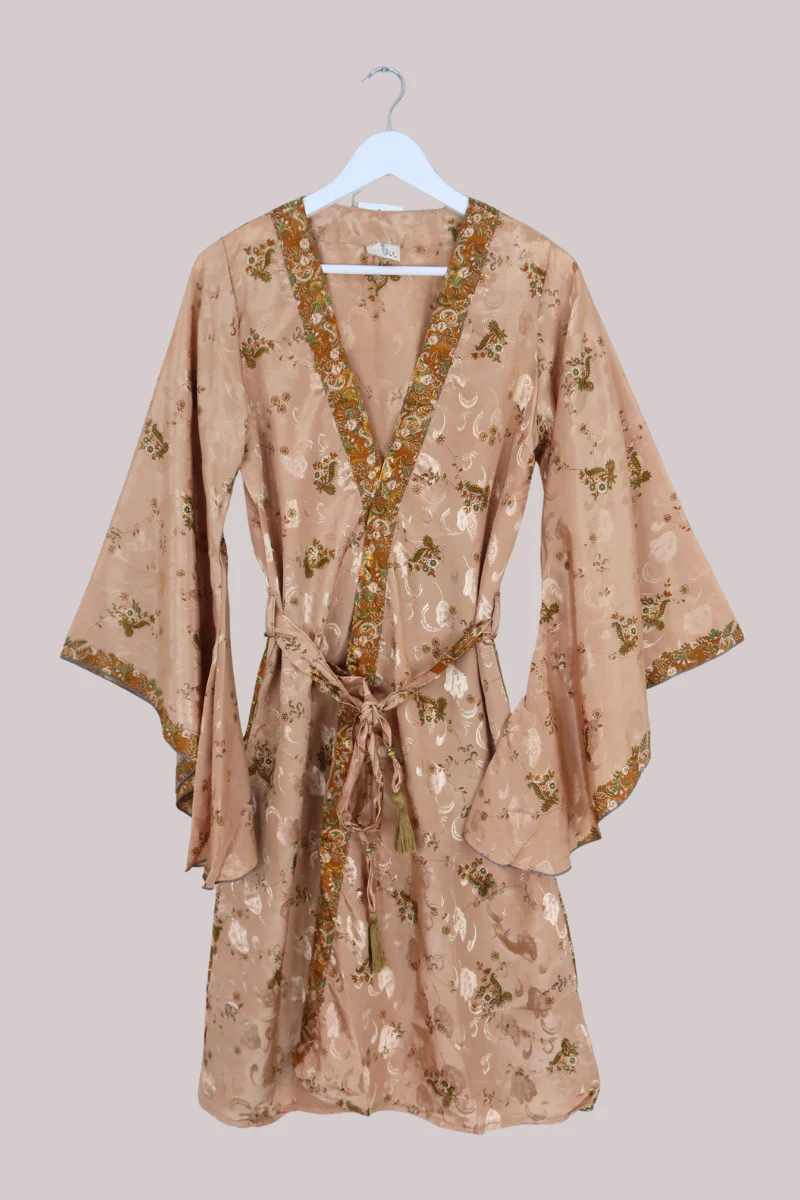 Gemini Kimono in Apricot Champagne Paisley Florals - Size M/L