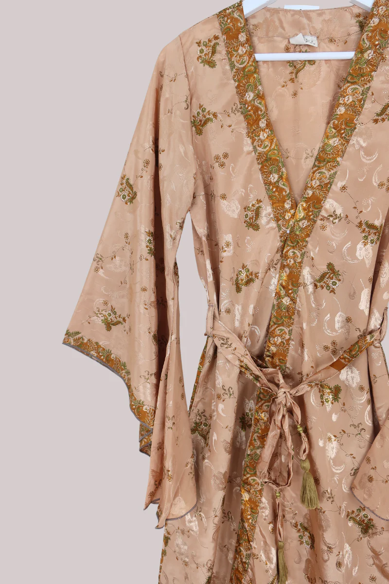 Gemini Kimono in Apricot Champagne Paisley Florals - Size M/L - Image 2