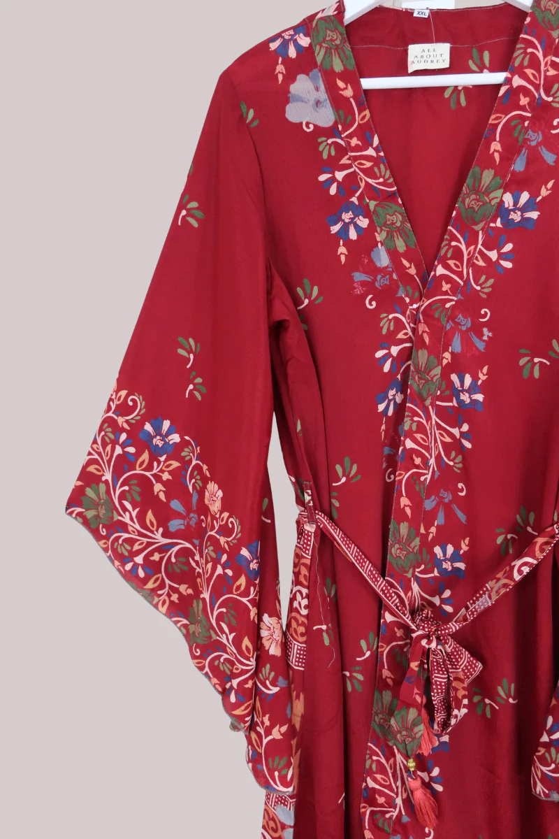Gemini Kimono in Wine Red Garden - Size L/XL - Image 2