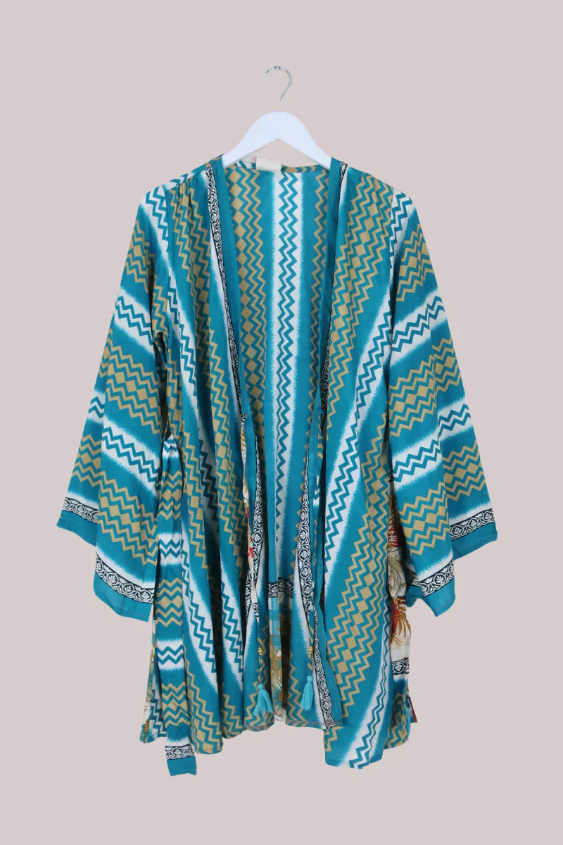 Karina Vintage Sari Jacket - Zig-Zags in the Sand - Size M/L - Image 3
