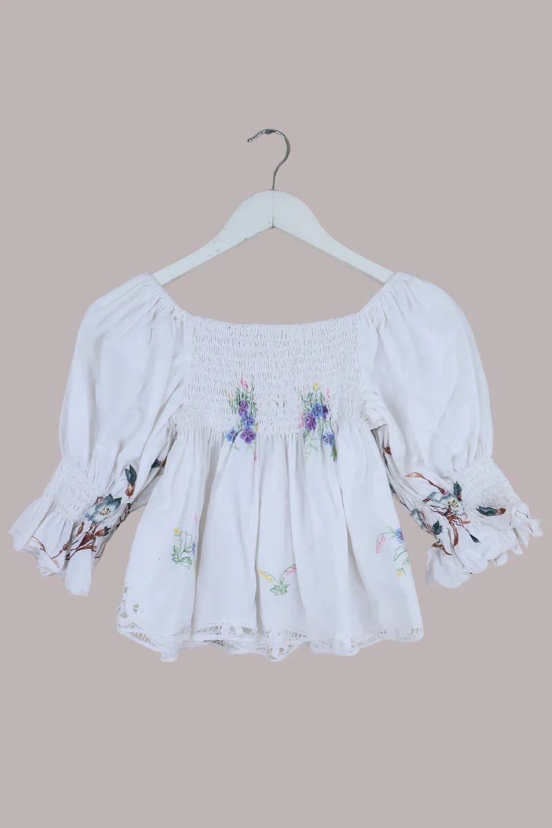 Lucia Vintage Tablecloth Ruched Top in Pastel Purple Pansy Bouquets