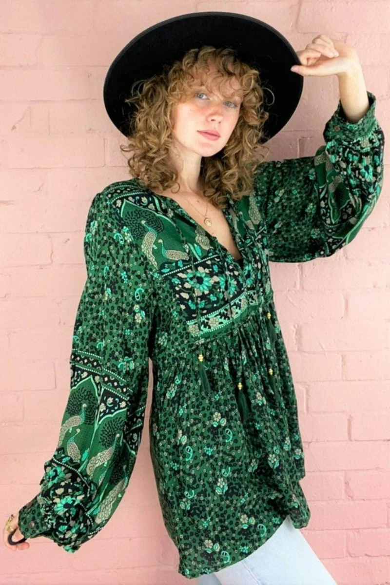 Peacock Prairie Top in Forest Green - Image 6