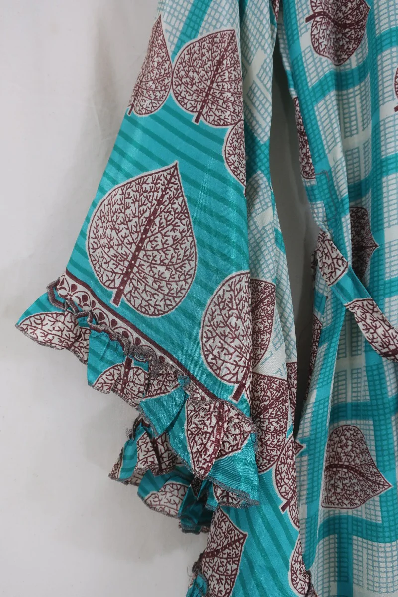 Venus Maxi Wrap Dress - Mulberry Leaf Teal Trellis - Size M - Image 5