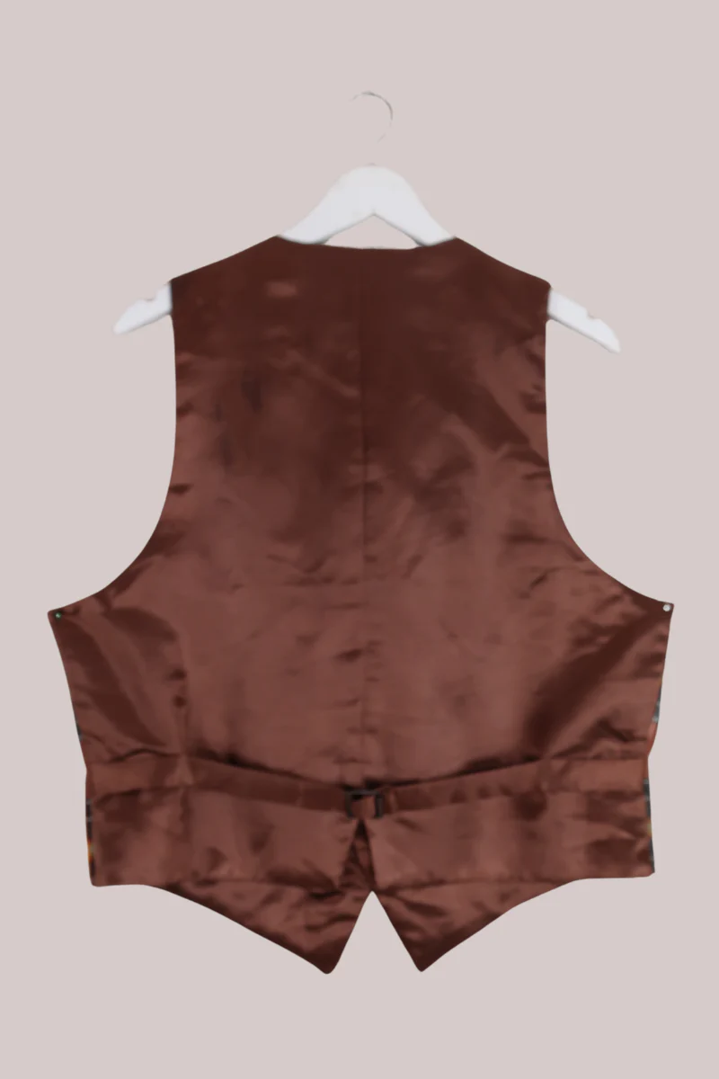 Vintage Highland Bonfire Tartan Waistcoat - Size M/L - Image 3