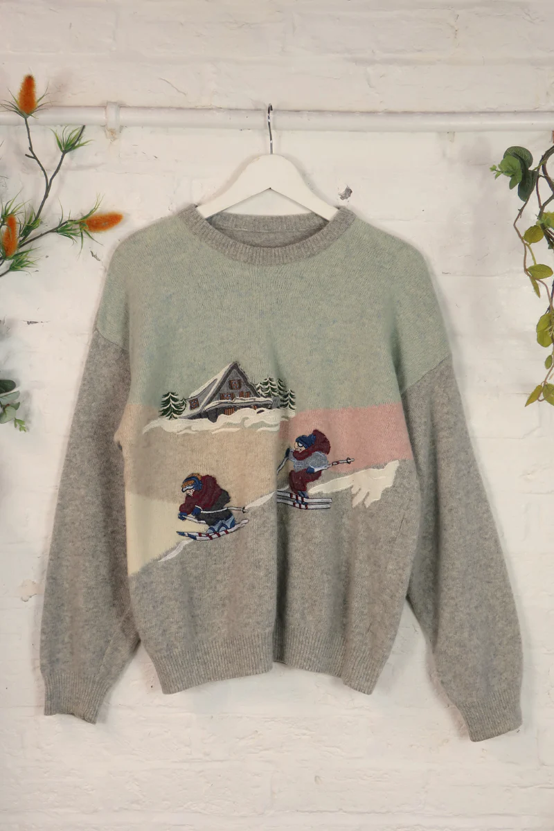 Vintage Knit Jumper - Ski Cartoon - Size L